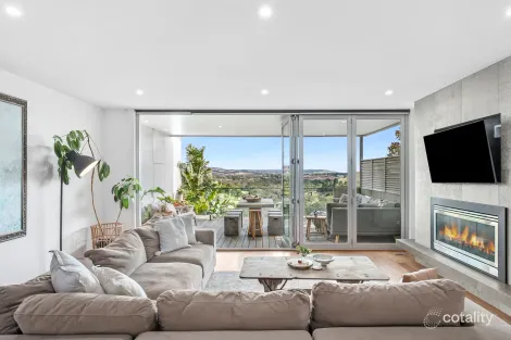 4b Patten Ct, Newtown, VIC 3220