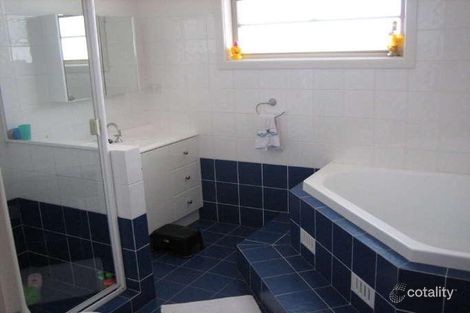 Property photo of 79 Ascot Drive Chipping Norton NSW 2170