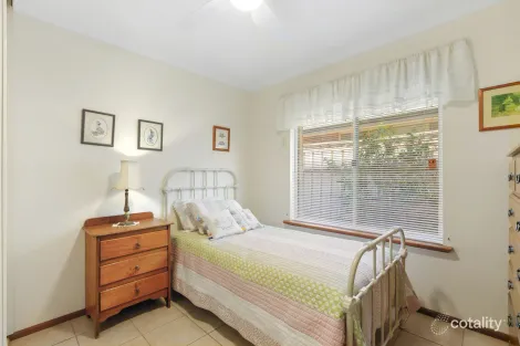 Property photo of 28 Kensington Street Clovelly Park SA 5042