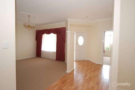 Property photo of 53 Silkeborg Crescent Joondalup WA 6027