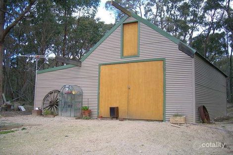 Property photo of 39 Stephen Street Haddon VIC 3351