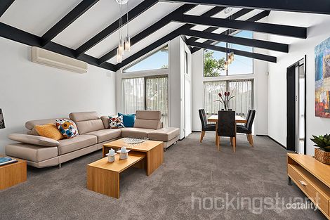 Property photo of 22 Balmoral Drive Parkdale VIC 3195