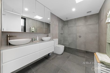 Property photo of 301/82 Mitchell Street Bentleigh VIC 3204