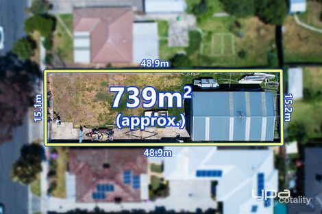 Property photo of 21 Pennell Avenue St Albans VIC 3021