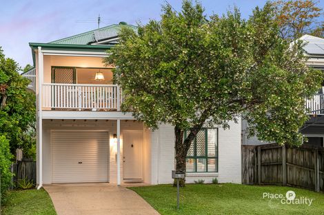 15 Adina St, Norman Park, QLD 4170