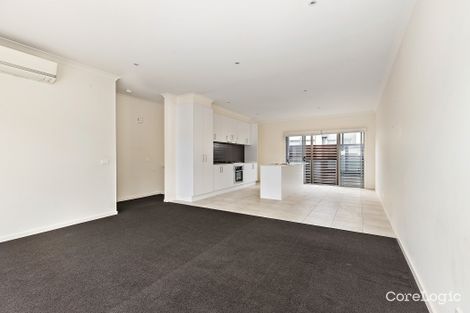 Property photo of 9 David Lane Mornington VIC 3931