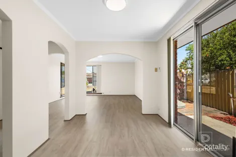 Property photo of 1 Dreyfus Place Dianella WA 6059