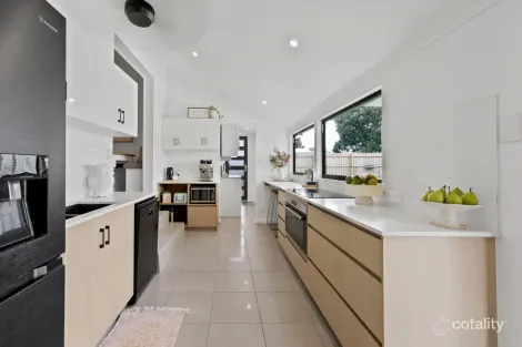 Property photo of 18 Mackenzie Street West Mackay QLD 4740