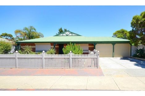 3 Frangipani Loop, Marangaroo, WA 6064