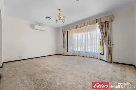 Property photo of 73 Clairvaux Lane Kelso NSW 2795