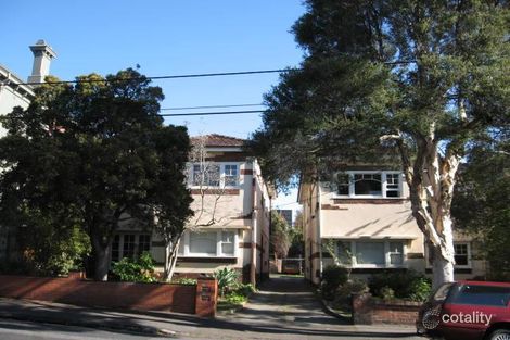 2/3 Hawksburn Rd, South Yarra, VIC 3141