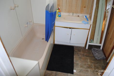 Property photo of 32 Mountain View Street Avoca VIC 3467