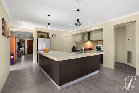 Property photo of 38 The Old Stock Run Sunbury VIC 3429