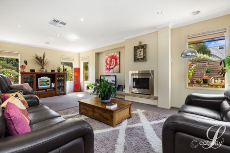 Property photo of 38 The Old Stock Run Sunbury VIC 3429