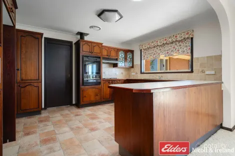 Property photo of 73 Clairvaux Lane Kelso NSW 2795