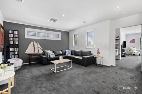 Property photo of 9 Daintree Drive Sandhurst VIC 3977