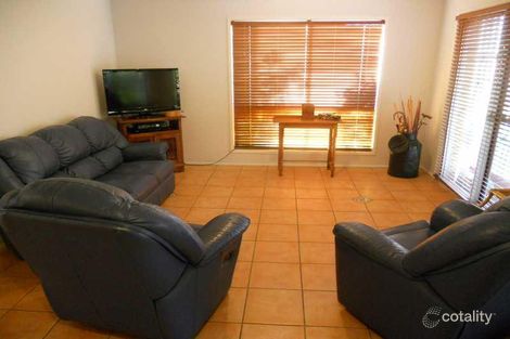 Property photo of 1 Kindilan Court Boyne Island QLD 4680