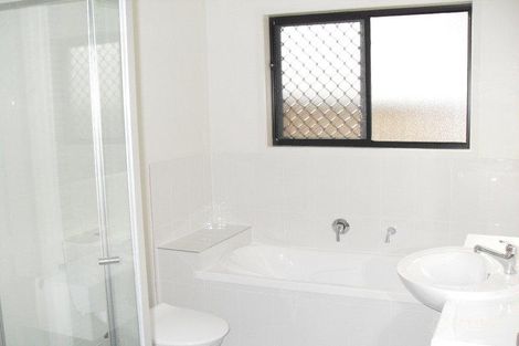 Property photo of 30 Wildflower Drive Springfield Lakes QLD 4300