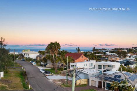 Property photo of 19 Lumeah Avenue Wamberal NSW 2260