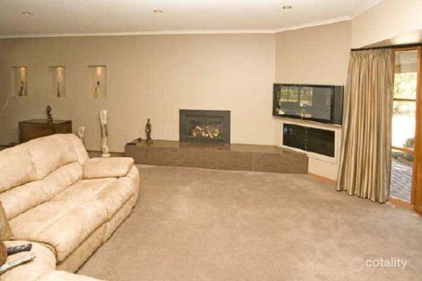 Property photo of 205 Bungower Road Somerville VIC 3912