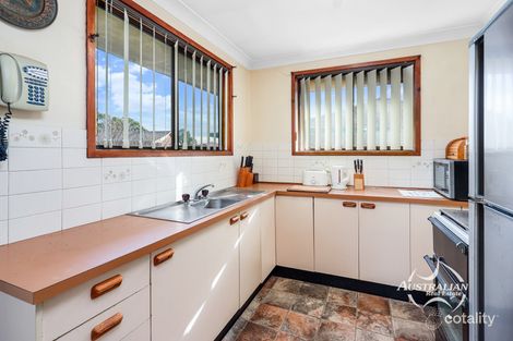 Property photo of 26 Smallwood Road McGraths Hill NSW 2756