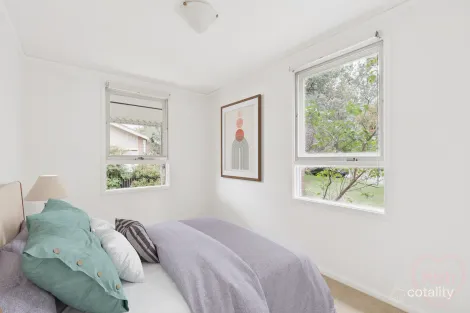 Property photo of 46 Daglish Street Curtin ACT 2605