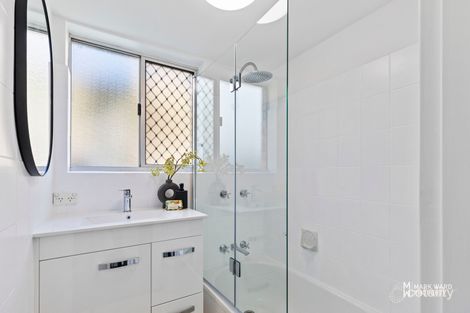 Property photo of 2/3 Beaconsfield Terrace Gordon Park QLD 4031