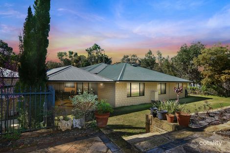 Property photo of 6 Hamblin Way Leschenault WA 6233