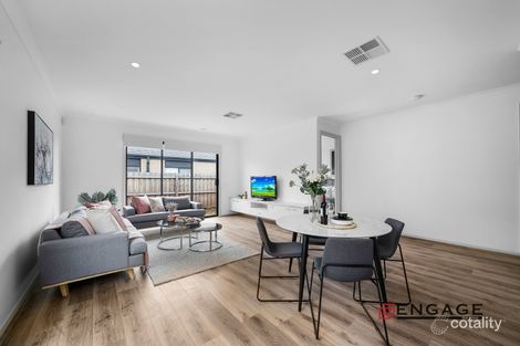 Property photo of 33 Bagaram Drive Tarneit VIC 3029