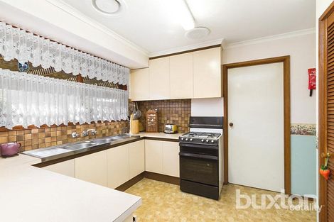 Property photo of 89 Howard Road Dingley Village VIC 3172