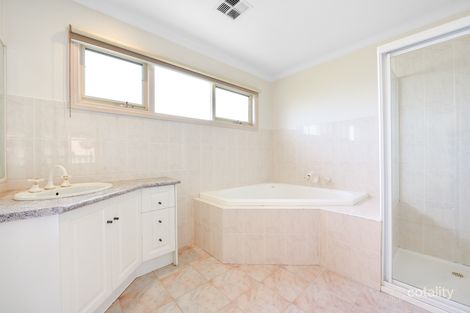 Property photo of 2/16 Ayr Street Doncaster VIC 3108