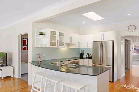 Property photo of 18 Carter Crescent Gymea Bay NSW 2227