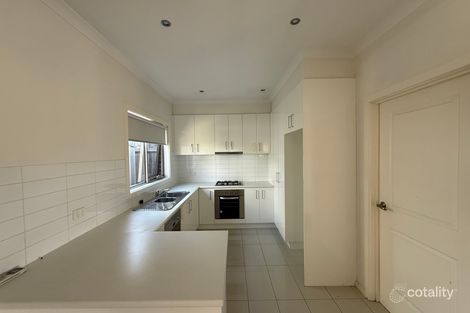 Property photo of 4/1 Chaucer Street Hamlyn Heights VIC 3215