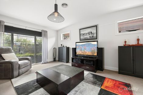 Property photo of 1/28 Ivanhoe Street Glen Waverley VIC 3150