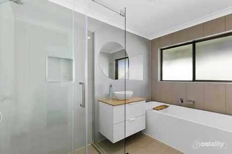 Property photo of 12 Michelle Drive Point Vernon QLD 4655