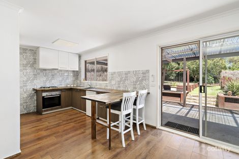 Property photo of 10 Alter Court Skye VIC 3977