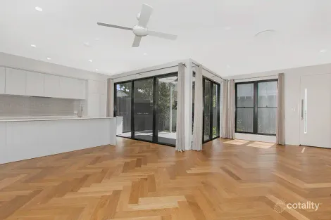 2/14 Allen St, Hamilton, QLD 4007