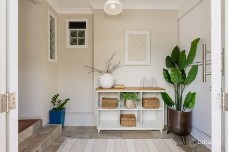 Property photo of 17 Queen Street North Ward QLD 4810