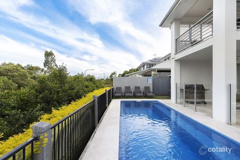 Property photo of 32 Dunes Crescent North Lakes QLD 4509