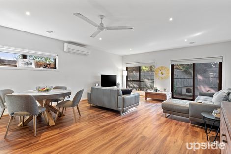 Property photo of 2/428 McClelland Drive Langwarrin VIC 3910