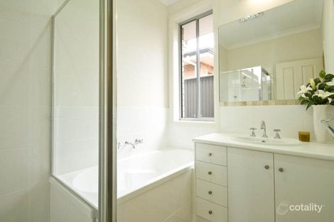 Property photo of 72 Aurora Circuit Meadows SA 5201