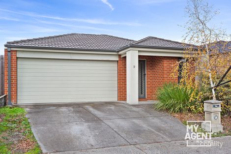 9 Cortland St, Doreen, VIC 3754