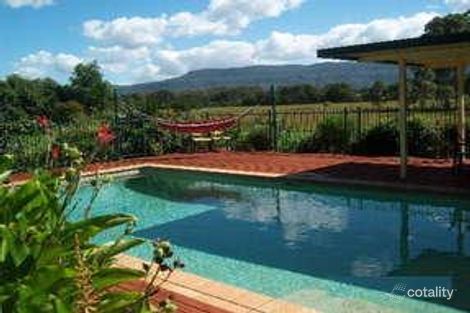 37 West Cambewarra Rd, North Nowra, NSW 2541