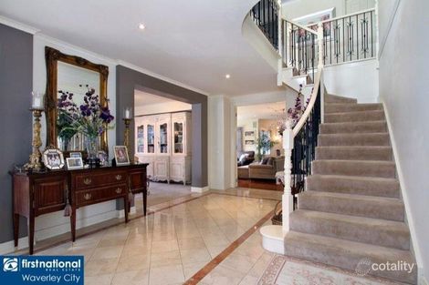 Property photo of 12 Sovereign Place Wantirna South VIC 3152