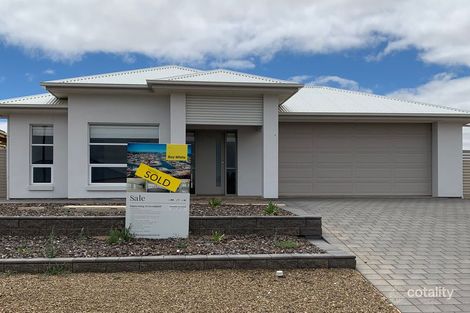 Property photo of 35 Pommern Way Wallaroo SA 5556