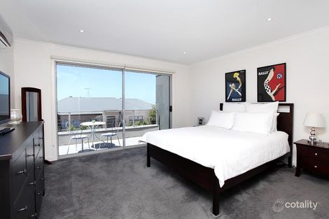 Property photo of 7 Drusilla Place Caroline Springs VIC 3023