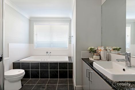 Property photo of 36 Sharp Avenue Jordan Springs NSW 2747