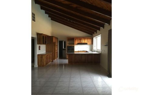 Property photo of 269 James Cook Drive Endeavour Hills VIC 3802