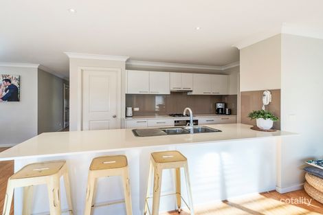 Property photo of 24 Young Circuit Elderslie NSW 2570