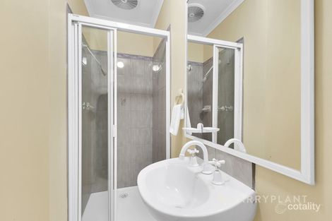 Property photo of 11 Lucerne Street Mount Waverley VIC 3149